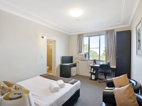 Greenwich Inn Motel - Holiday Cairns 0
