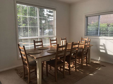 Griffith St Beach House - Holiday Cairns 1