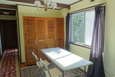 Guesthome In Goulburn - Holiday Cairns 1