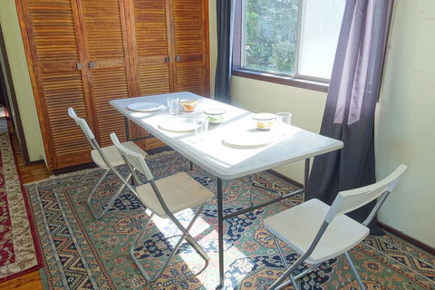 Guesthome In Goulburn - Holiday Cairns 2