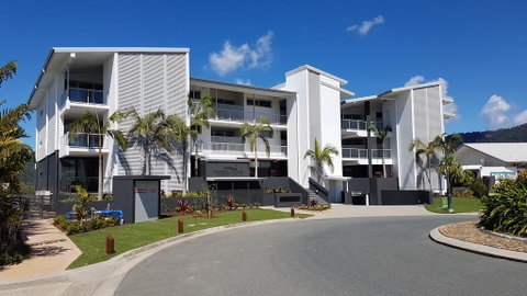 Harbour Cove - Holiday Cairns 0