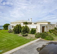 Harbourmasters House - Holiday Cairns