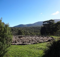 Hawksview at Mafeking - Holiday Cairns