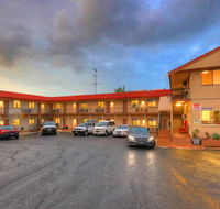 Hi-Way Motel Grafton - Holiday Cairns