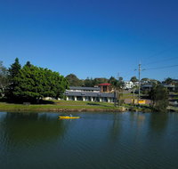 Hibiscus Lakeside Motel - Holiday Cairns