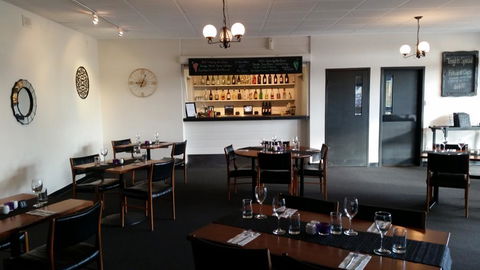 Highway One Motel - Holiday Cairns 0