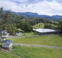 Hillcrest Mountain View Retreat - Holiday Cairns