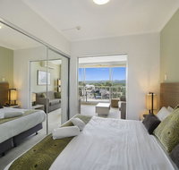 Hinterland Luxury - 1 Bedroom Hinterland View Apt - Holiday Cairns