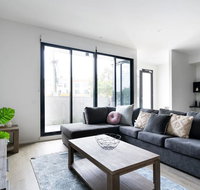 HOLIDAY HOME 3BR TOWNHOUSE with WIFI NEAR HIGHPOINT - Holiday Cairns