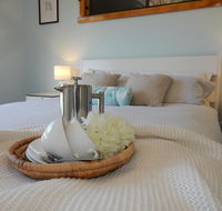 Holiday home by the beach in St Helens - Holiday Cairns