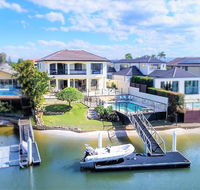 Holidays House Almafi Drive Surfers Paradise - Holiday Cairns