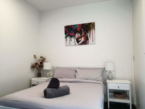 Homely Getaways @ Albert Park - Holiday Cairns 3
