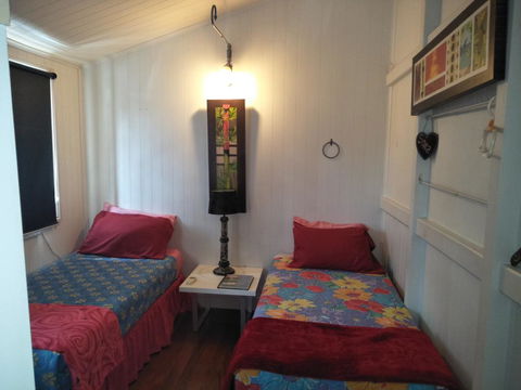 Homestay At Julie's - Holiday Cairns 2