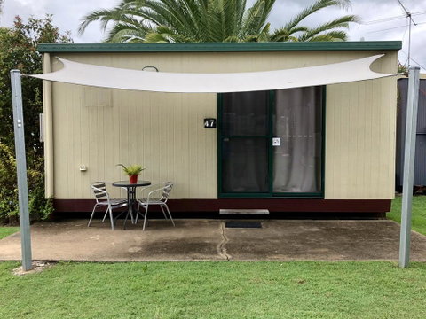 Homestead Caravan Park - Holiday Cairns 1