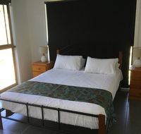 Island Dreams - Holiday Cairns