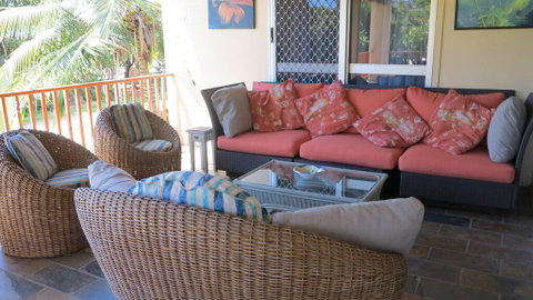 Island View Unit 3/40 Marine Parade - Holiday Cairns 2