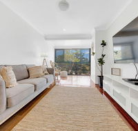 Island vista - Holiday Cairns