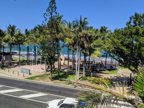 Island Vista - Holiday Cairns 3