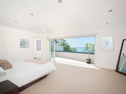 Jacaranda Blue @ Corlette - Holiday Cairns 3