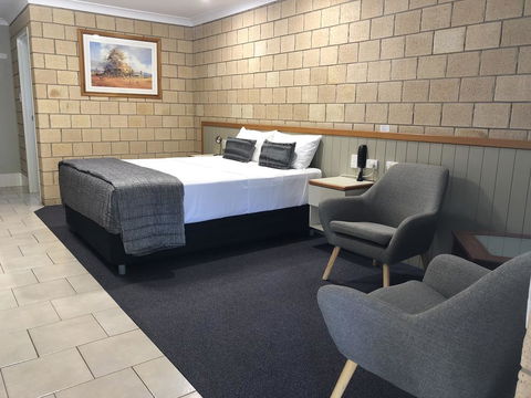 Jacaranda Country Motel - Holiday Cairns 0