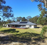 Jervis Bay Country Retreat - Rural family retreat - Holiday Cairns