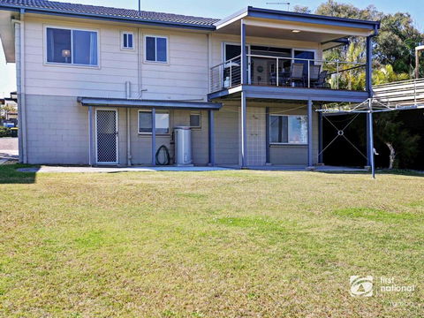 Jinalong 17 Pacific Street Family Home Great Views. - Holiday Cairns 3