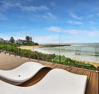 JoeAnne at Blue Bay Absolute Beachfront - Holiday Cairns