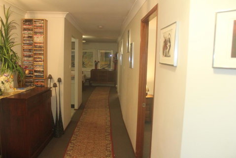 JOHN HUNTER B&B - Holiday Cairns 0
