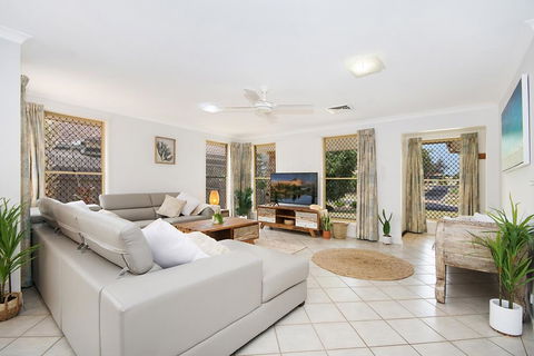 Kailani Beach House - Holiday Cairns 3