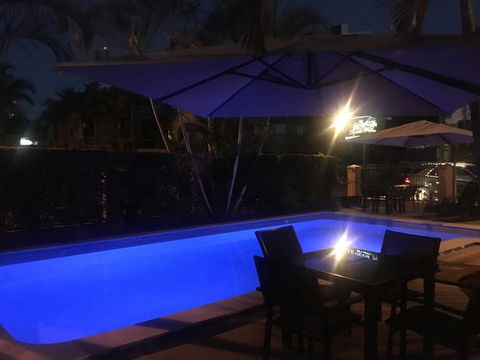 Karana Palms Self Contained Apartments - Holiday Cairns 3