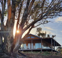 Kestrel Nest EcoHut - Holiday Cairns