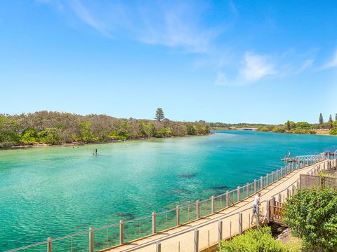 KINGSCLIFF WATERS 2 - Holiday Cairns 1