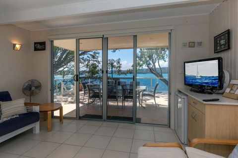 Kooringal, Unit 5/105 Soldiers Point Road - Holiday Cairns 0