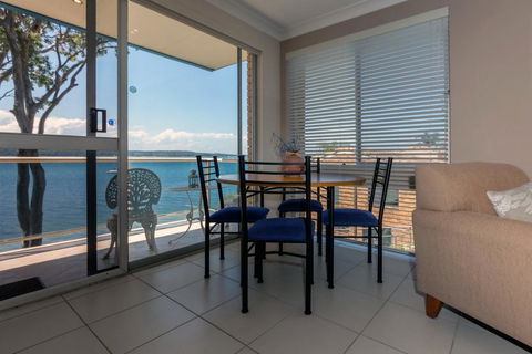 Kooringal, Unit 5/105 Soldiers Point Road - Holiday Cairns 3