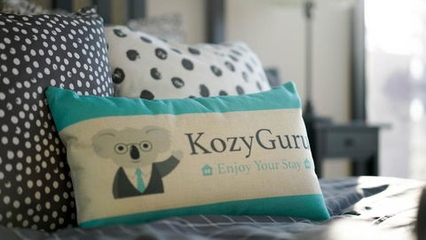 KOZYGURU BRISBANE CBD 1 BED APT AMAZING VIEW QBN550-1601 - Holiday Cairns 2