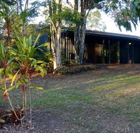 Lagoon Pocket Bed  Breakfast - Holiday Cairns