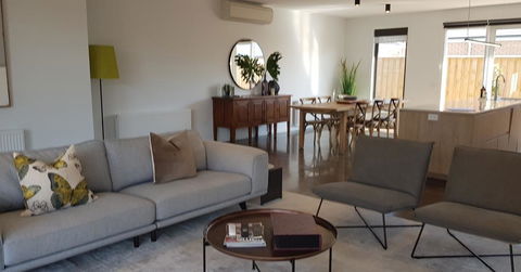 Laguna - Holiday Cairns 0