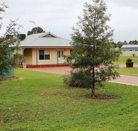 Lake Tyrrell Accommodation - Holiday Cairns