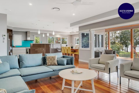 LAKEFRONT And SUNSET HAVEN - Holiday Cairns 0