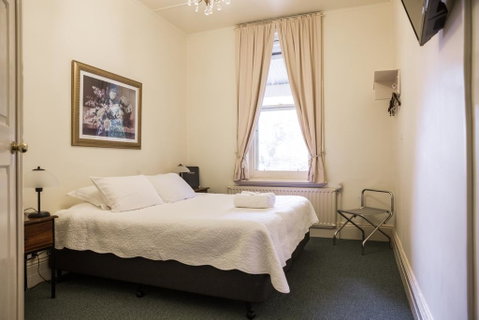 Lancefield Guest House - Holiday Cairns 1