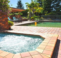 Langbrook Cottages - Holiday Cairns