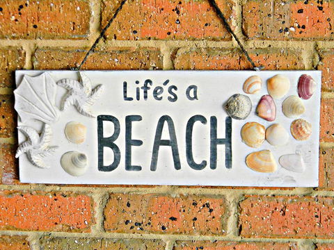 LIFE'S A BEACH - Holiday Cairns 2