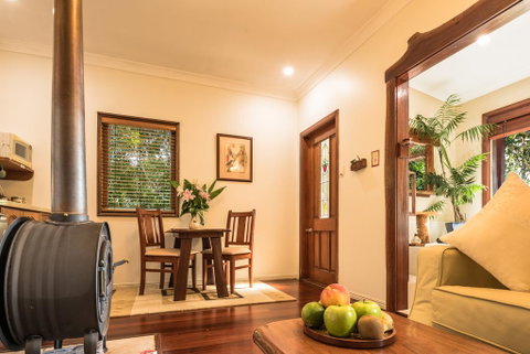 Lillypilly's Cottages & Day Spa - Holiday Cairns 3