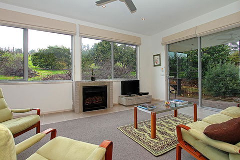 Limetree Hideaway - Holiday Cairns 0