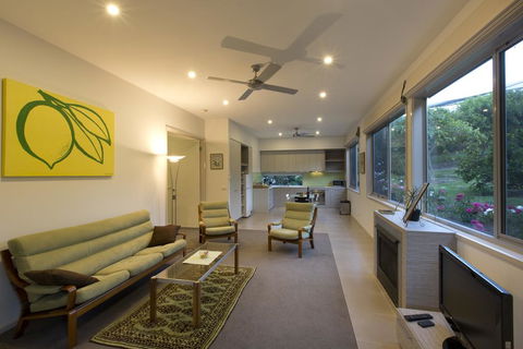 Limetree Hideaway - Holiday Cairns 2