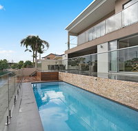 Luxe on Lotus - Holiday Cairns