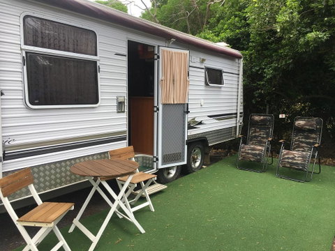 Luxury Caravan - Holiday Cairns 3