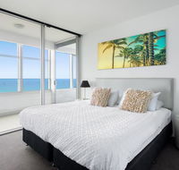 Luxury Private 3 Bedroom at the Q Surfers Paradise - Holiday Cairns