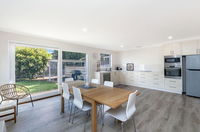 Lyons Cottage - a quaint Whalers Cottage in heart of Port Fairy