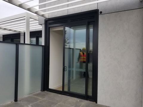 M City Self Contained Apartment - Holiday Cairns 0